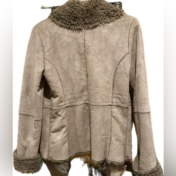 Grey Faux Fur and Suede Coat Grey Size M - Picture 3 of 4